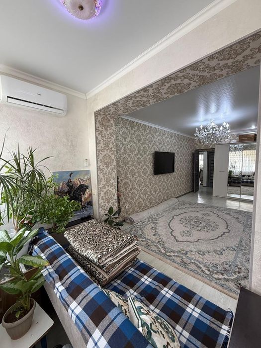 17 мкр уй  сатылады