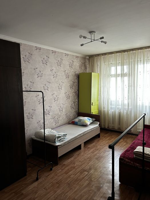 Подселение в комнату для девушек