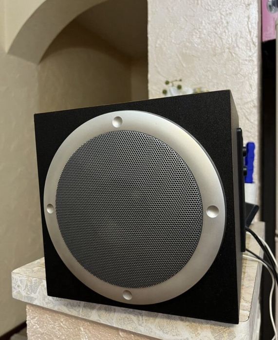 Microlab Tmn-1 Yangide