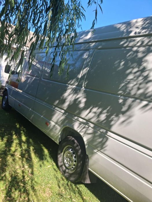 Vând Mercedes  Sprinter