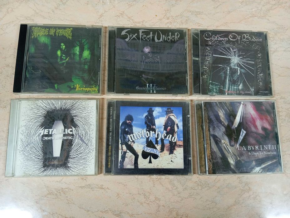 Продам CD диски с музыкой.