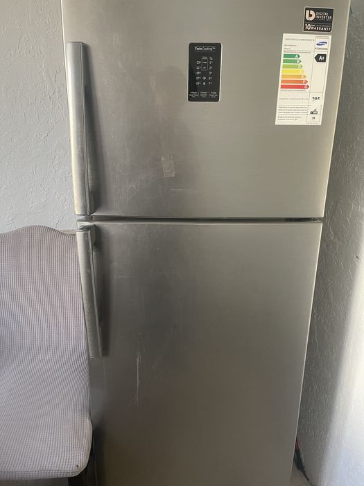 Холодильник б/у