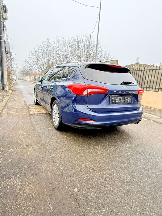 FORD Focus 2020 — imagine 3