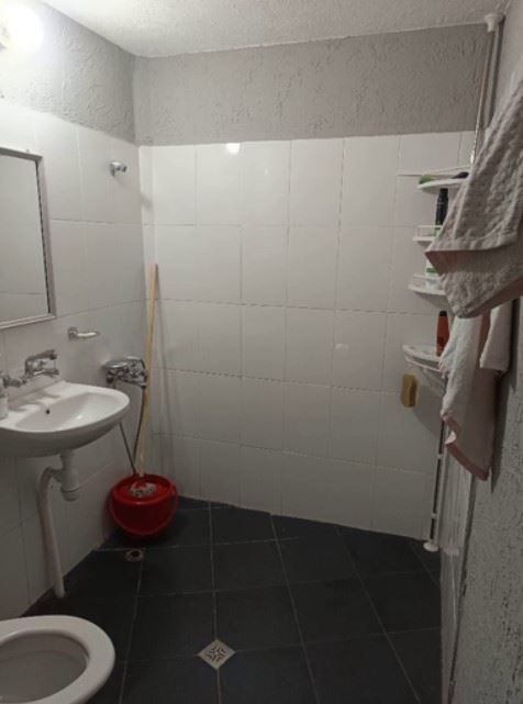 Дава се под наем Едностаен апартамент в София, Левски Г - 40 кв.м за 398.82 € - Снимка #4