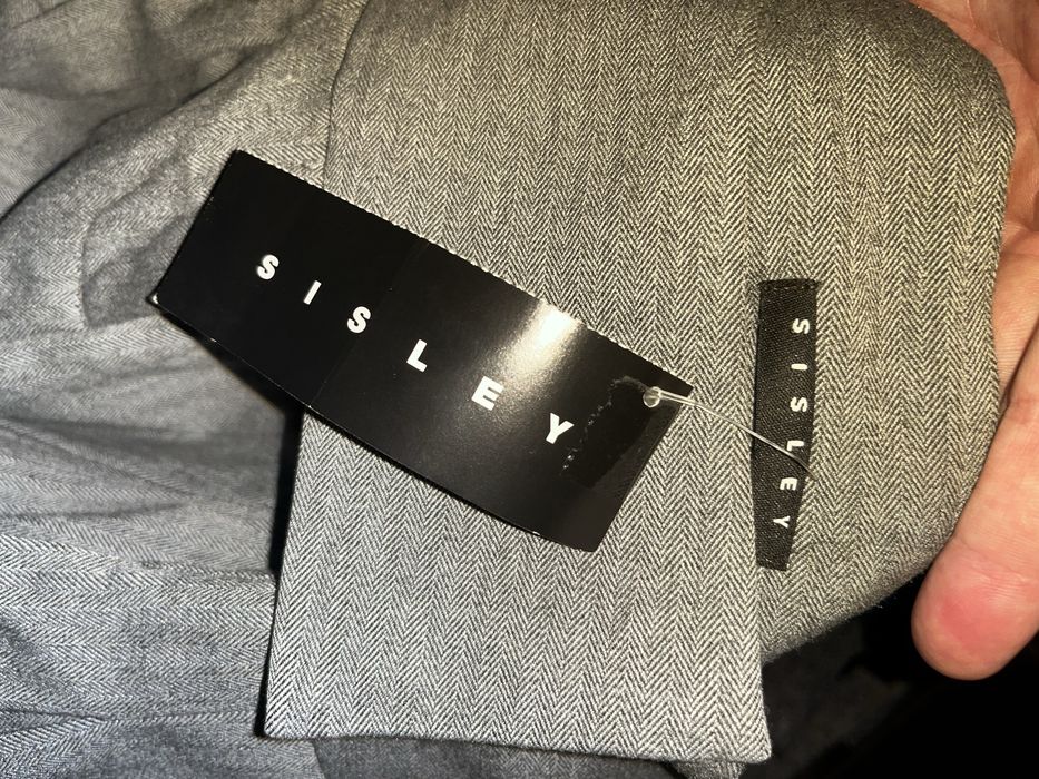 Панталони на Sisley и French Connection