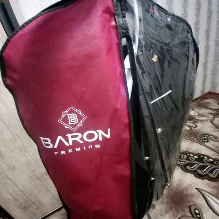 Kastum shim erkakla uchun