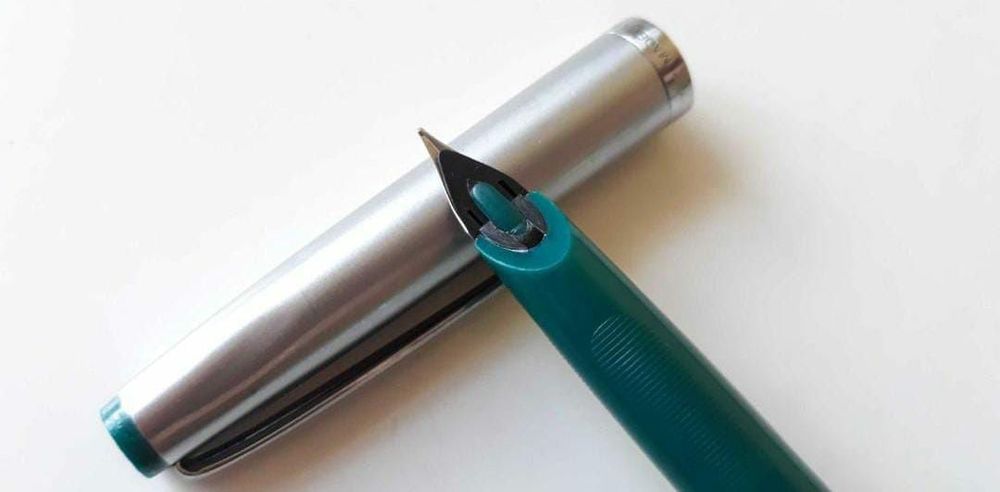 Vechi Stilou Geha 707 verde , Germania, copii