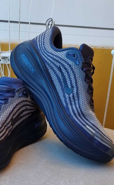 Nike Vomero Plus маратонки перфектно състояние
