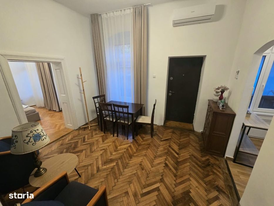 Apartament 3 camere etaj 1 zona Ultracentrala