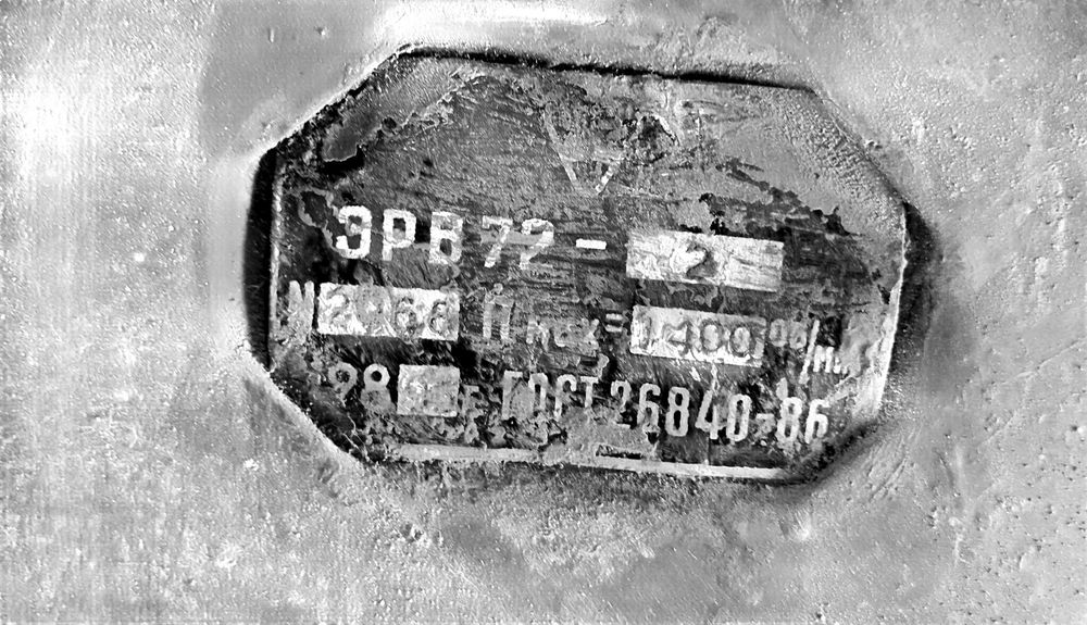 Продам вытяжку с воздуховодоми