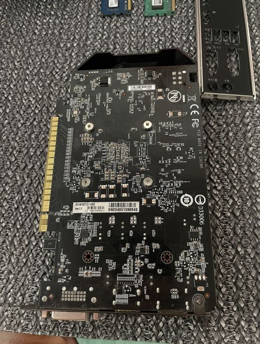 Placa video gtx 1050 ti