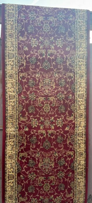 Продам ковровые дорожки б/у