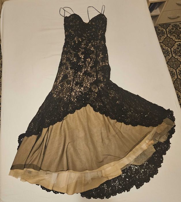 Rochie de gala cu jupon si dantela BG Haute by Scala (SUA) mar 10 (M)