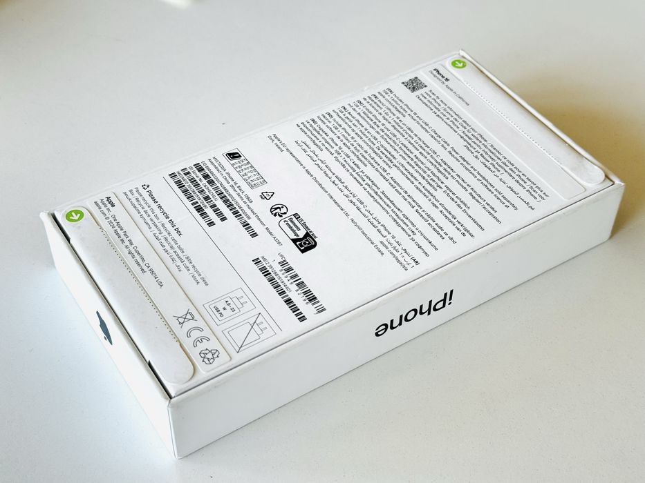 НОВ! Iphone 16 128GB Black Гаранция 1 година