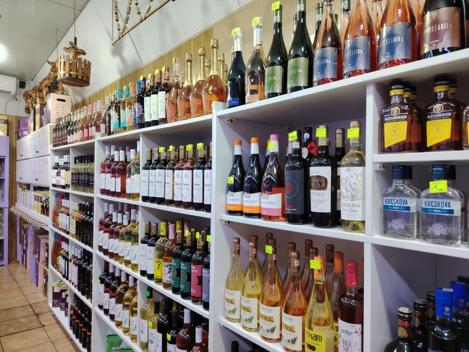 Cedez vinărie -piata Obor