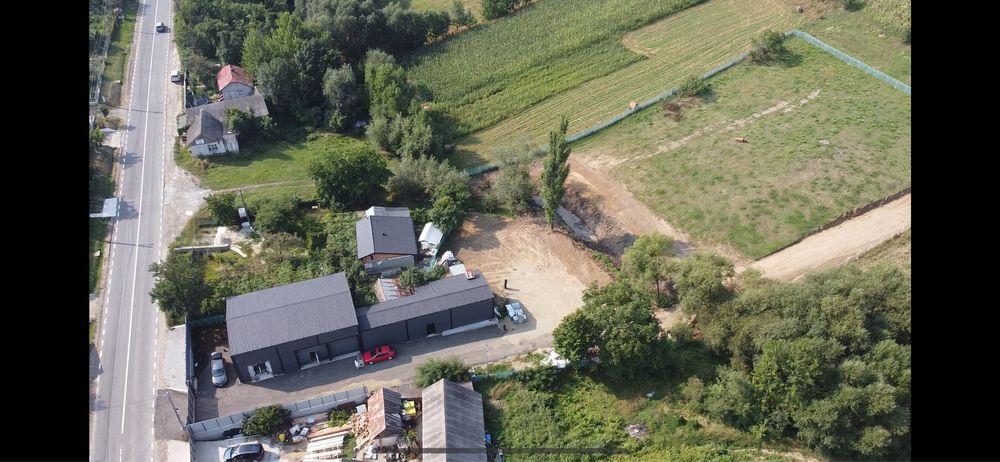 Hala de vanzare plus 6000 mp de teren,