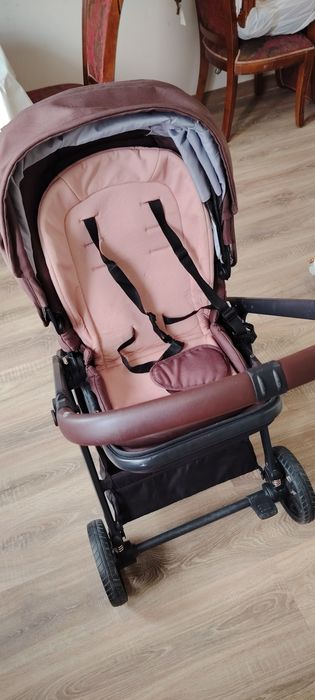 Продам детскую прогулочную коляску Aimile