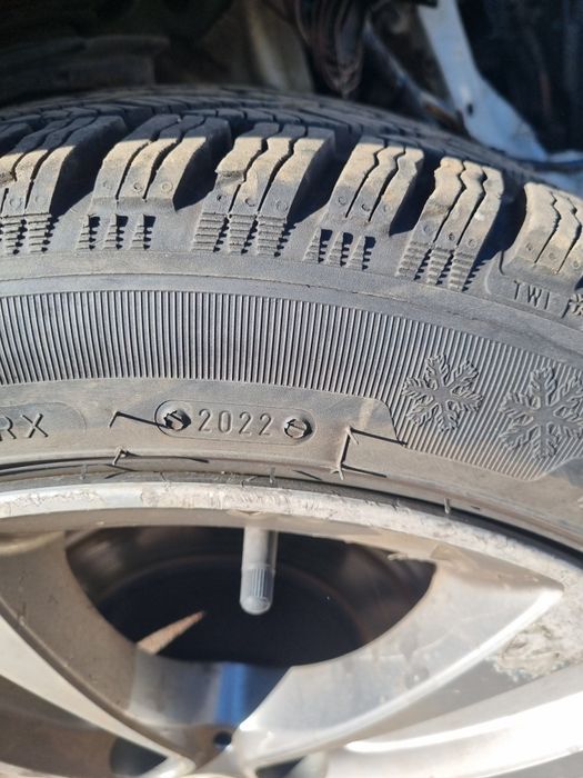 Продавам на части бмв ф31 320д 4×4 184кс 13г