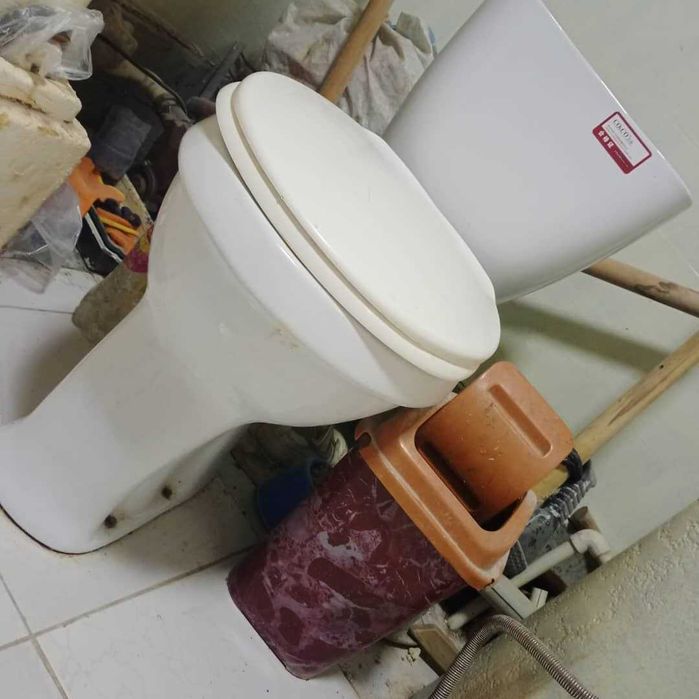 Kogon shahrida barcha qulayliklarga ega 1 xonali kvartira  sotiladi.