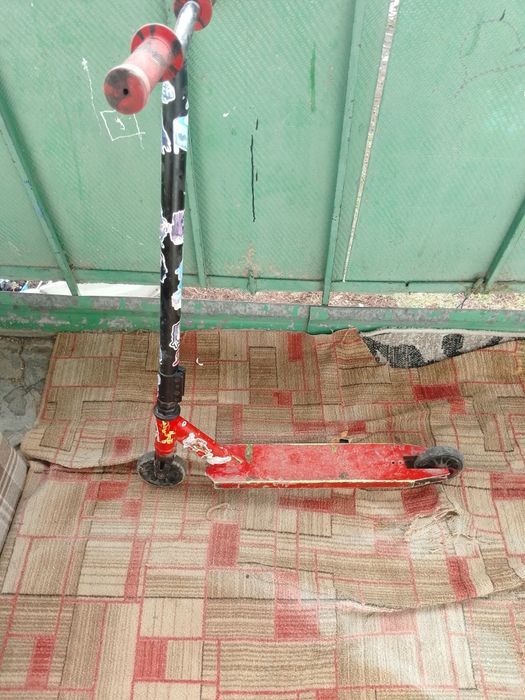 Самокат трюковой