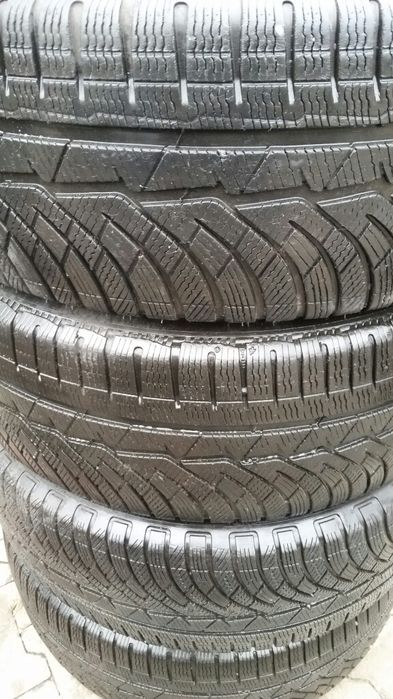 4 anvelope 235 45r19 michelin alpin PA4
