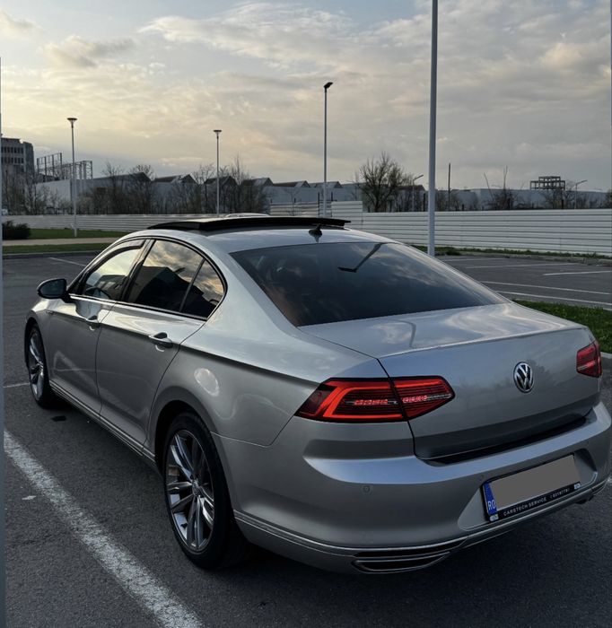 VW Passat B8 / 14.800€ / Higline 2.0 Bi-Tdi 4Motion