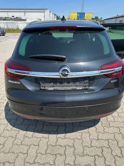 Opel insignia 1,6 Diesel автоматик на части