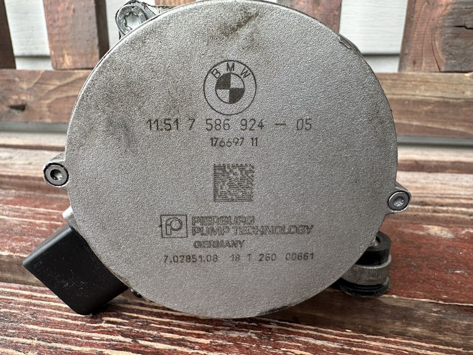 Електрическа водна помпа BMW 3.0i N52B30!