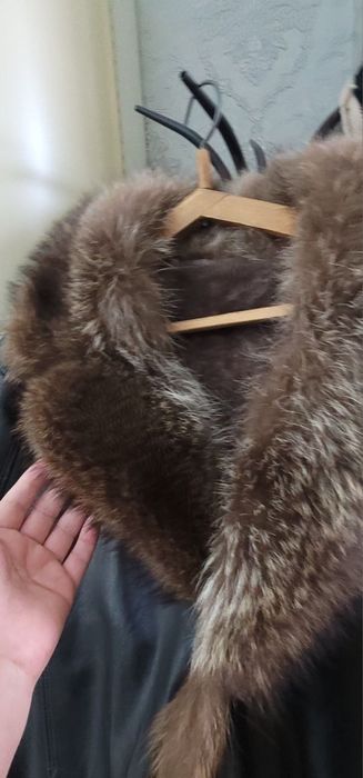 Курта мужская с натуральным мехом продаю за 400$