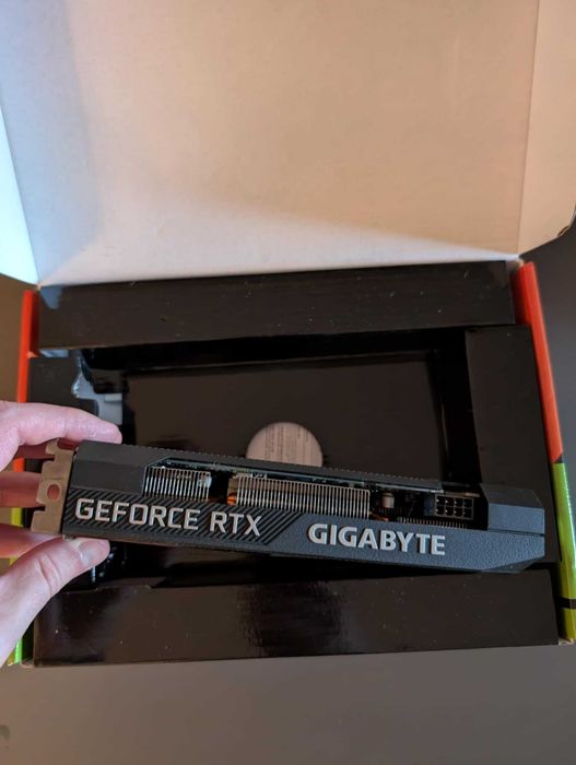 GIGABYTE GeForce RTX 3060 Windforce OC 12GB