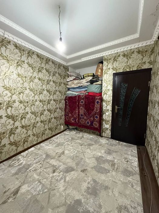 Yunsobod 11 kv 2/8/9/58 kv metro bozorga yaqin srochniy variyant