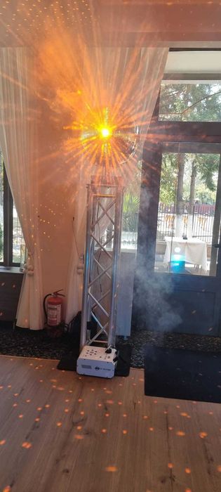 Moving head 7 R mini 230 w cu case individual, moving head MINI LED BEAM RGB 12* 12 W, led par 64 RGB argintiu
