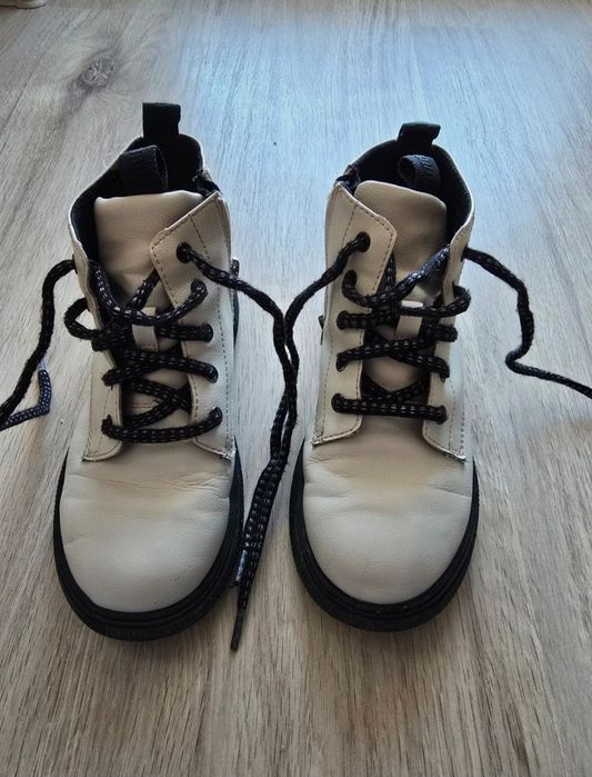 Ghetute crem zara 28