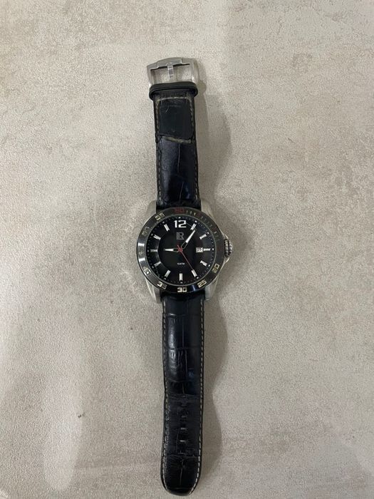 Продам часы.