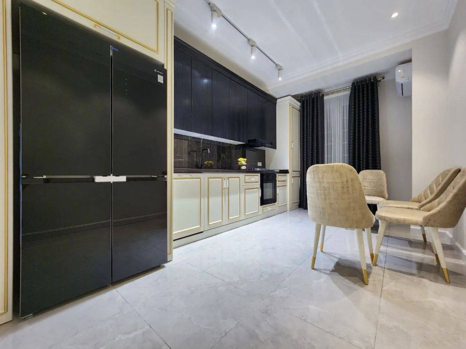 Габус на Чехова! Прекрасная 4х комнатная квартира в центре ташкента!