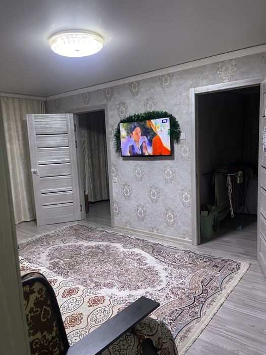 Продам квартиру 3 комнатную