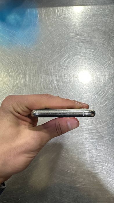 iPhone 11 pro white 64/73