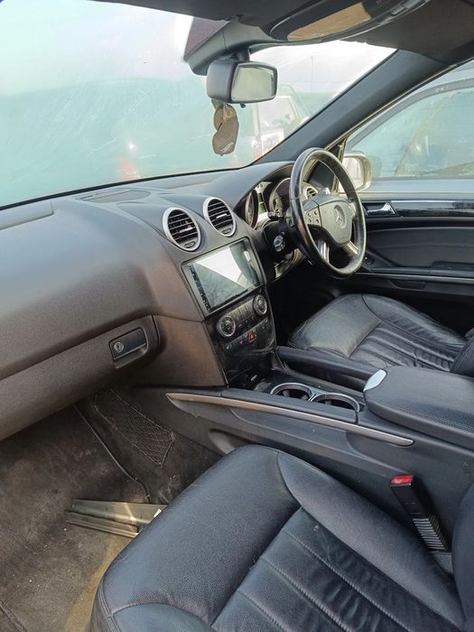 DEZMEMBREZ MERCEDES ML W164  3.0V6