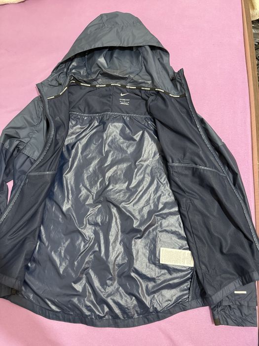 Geaca Nike Originala impermeabila