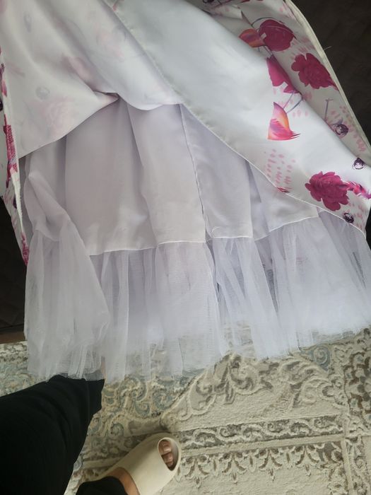 Продам платье для девочки