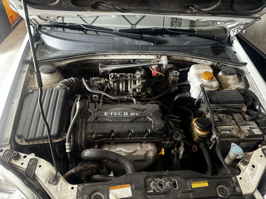 lasetti sotiladi 2012 toza prabeg 130 mn navarotlari bor malibu luk