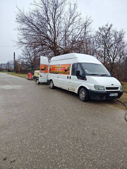 Executam  foraje orizontale ,subtraversari , subtraversare cu racheta