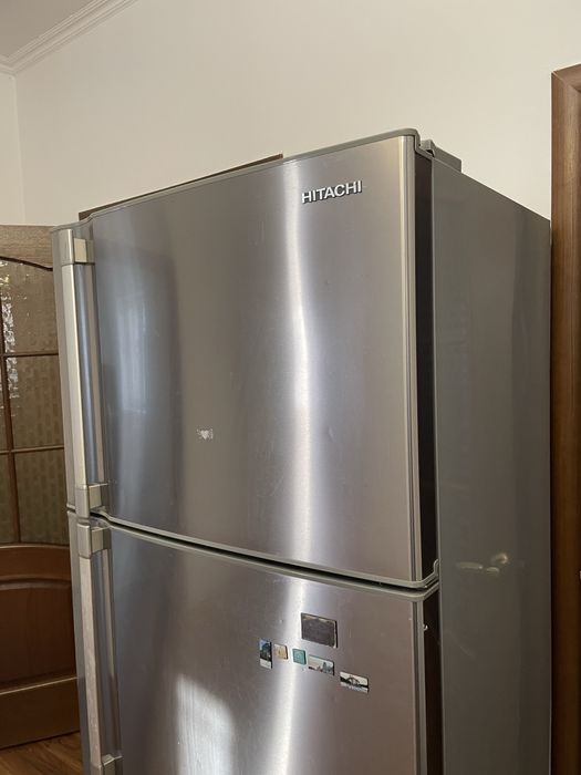 Продам холодильник HITACHI
