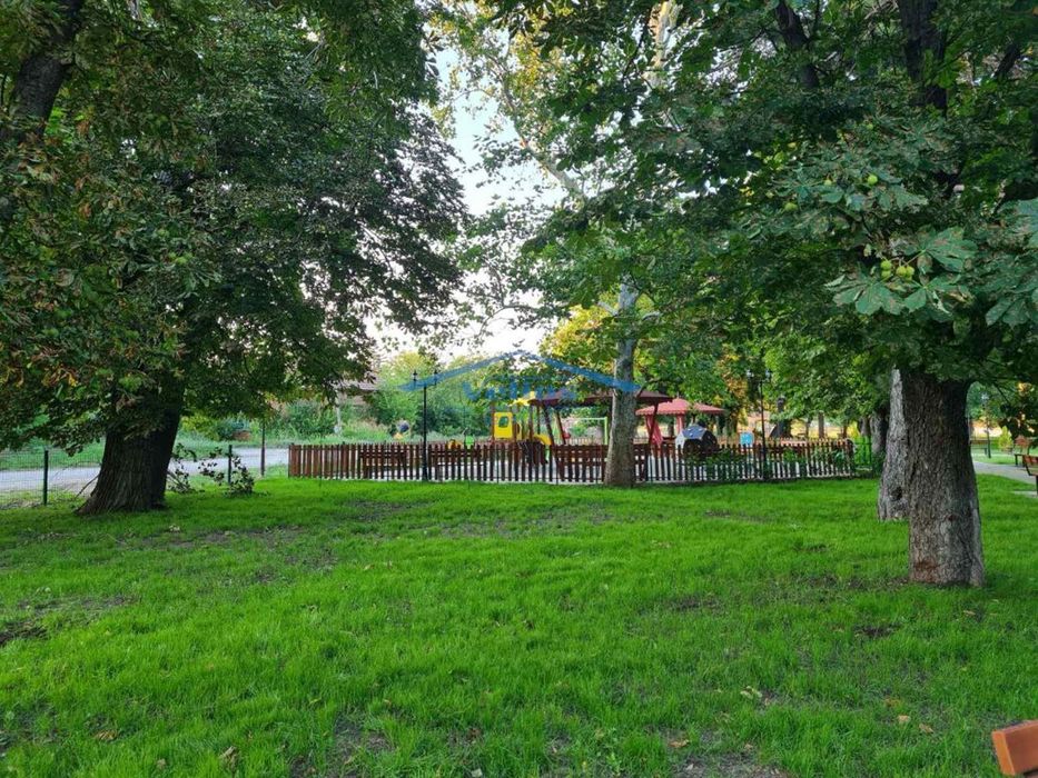 Продава се Къща в с. Хайредин, Област Враца - 180 кв.м за 99 €/кв.м - Снимка #9