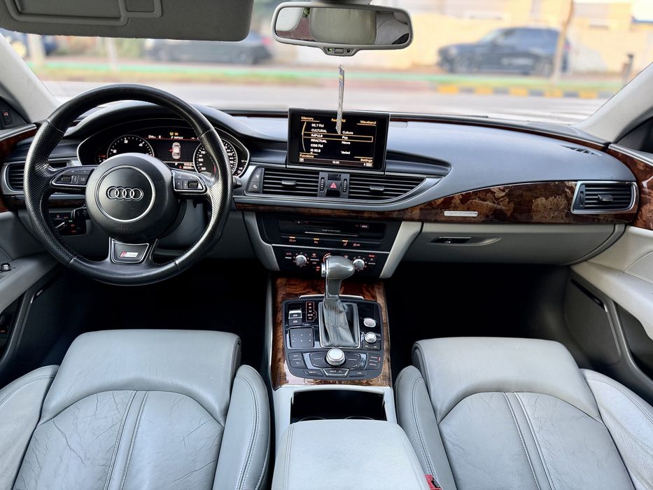 • Audi A7 2013 • 3.0 Quattro 245 cp / Pachet RS7 / Extra full • Parc Auto • RATE • Garantie •