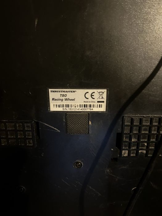 Pedale thruthmaster t80