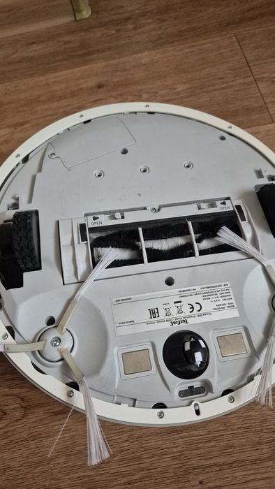 Продаётся робот пылесос Tefal Explorer serie 60.