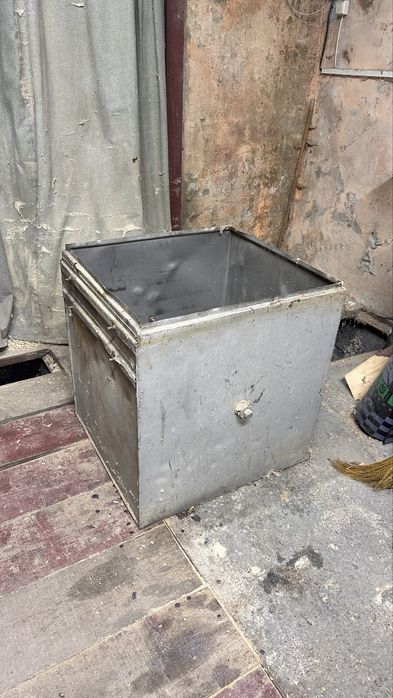 Продам бак с нержавейки.