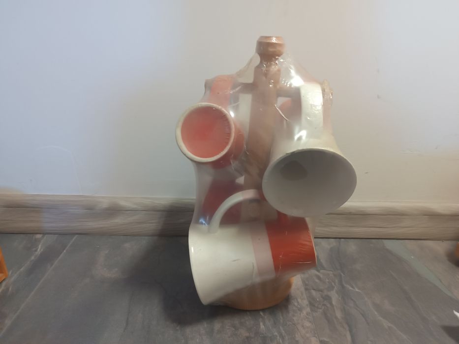 Чаши за чай с дървени поставки