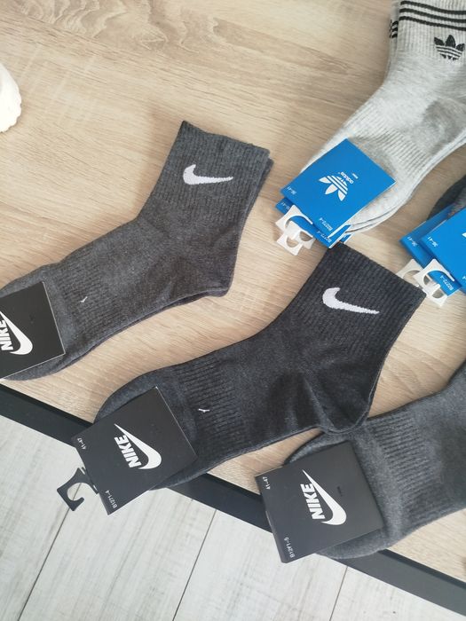 Șosete gri unisex Nike/Adidas mărime universală